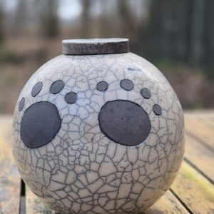 Hondenurn met 2 pootjes